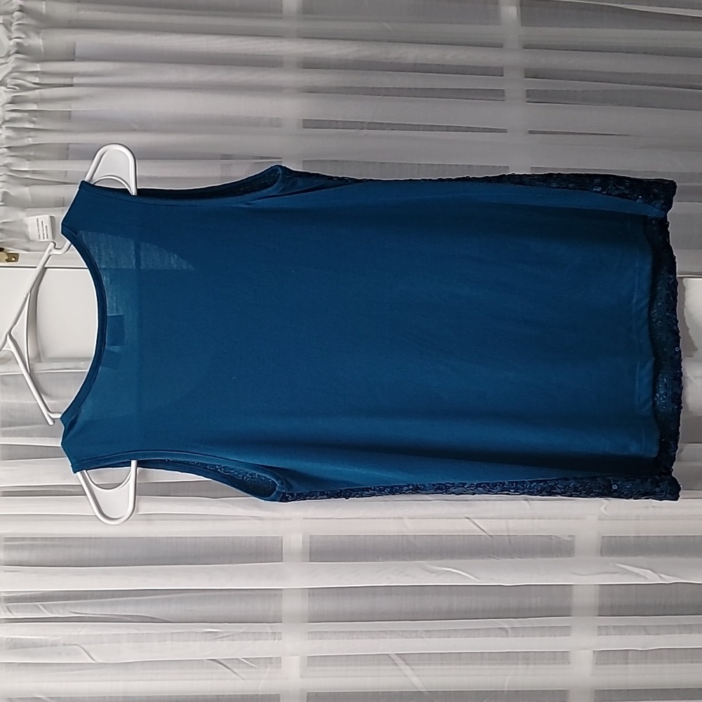 Cato stretch sequin tank top - Picture 5 of 11